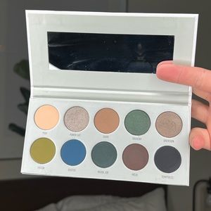 Jaclyn Hill Eyeshadow Dark Magic